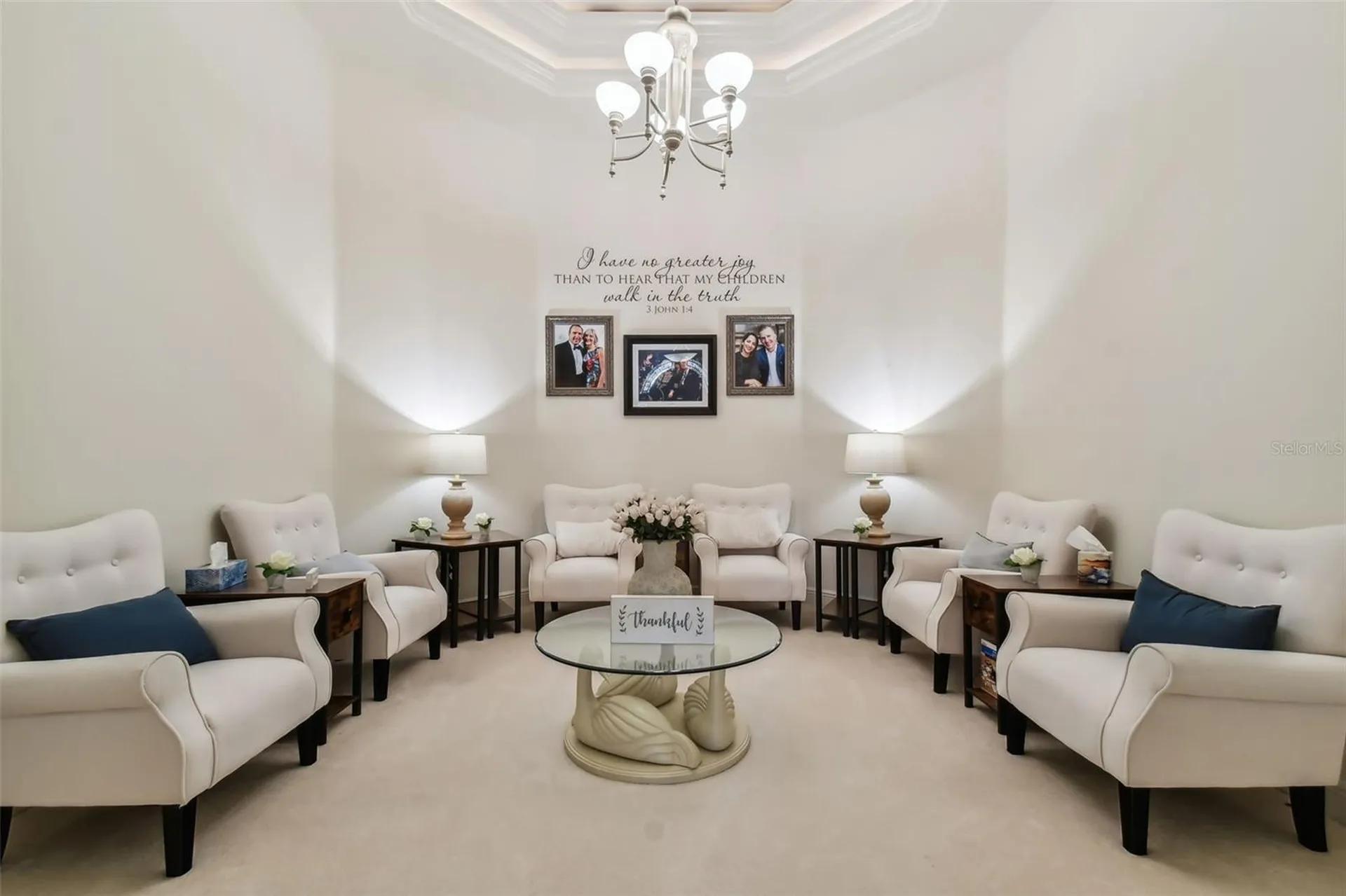 12709 Mannhurst Oak Lane Lithia FL 33547