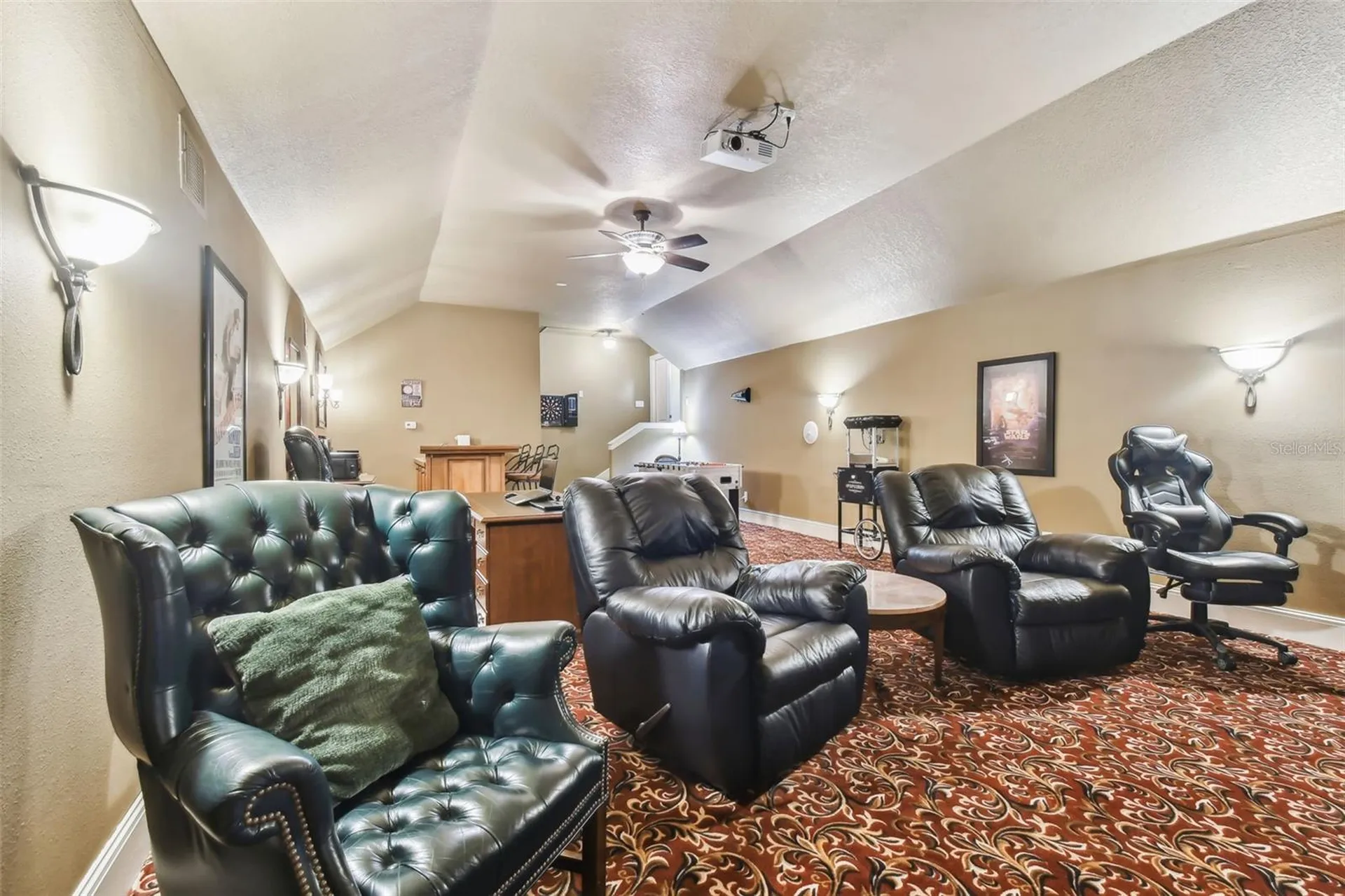 12709 Mannhurst Oak Lane Lithia FL 33547