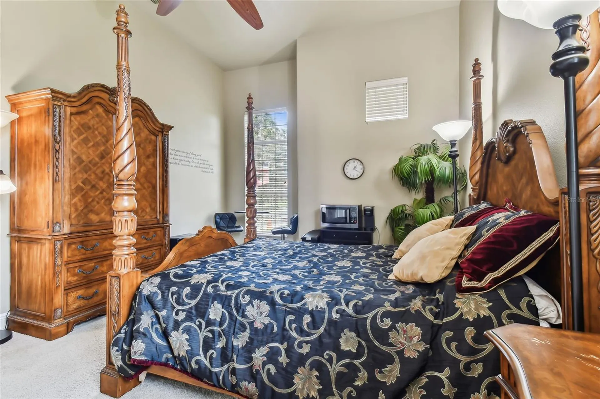 12709 Mannhurst Oak Lane Lithia FL 33547