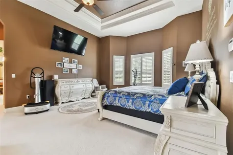12709 Mannhurst Oak Lane Lithia FL 33547