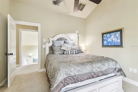 12709 Mannhurst Oak Lane Lithia FL 33547
