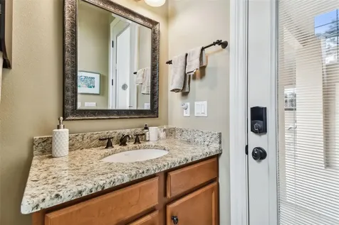 12709 Mannhurst Oak Lane Lithia FL 33547