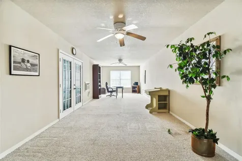 12709 Mannhurst Oak Lane Lithia FL 33547