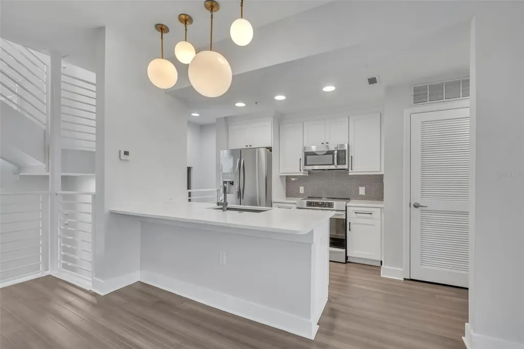 356 S Osceola Avenue Orlando FL 32801