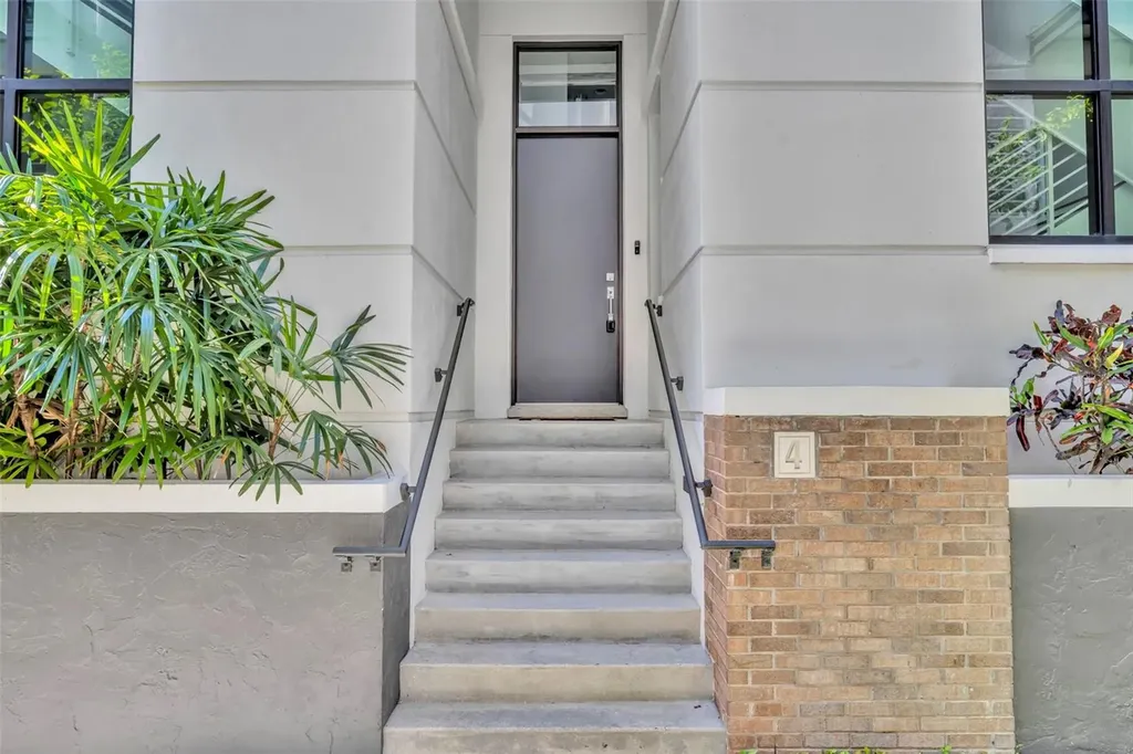 356 S Osceola Avenue Orlando FL 32801