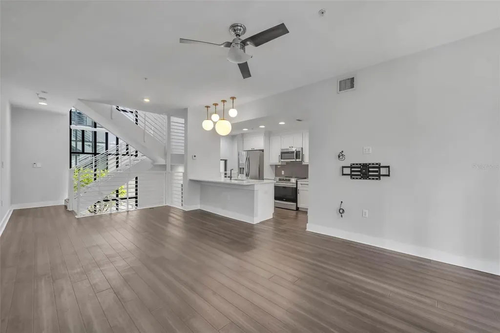 356 S Osceola Avenue Orlando FL 32801