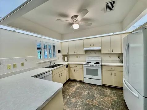 3610 Garden Lakes Ivy Bradenton FL 34203