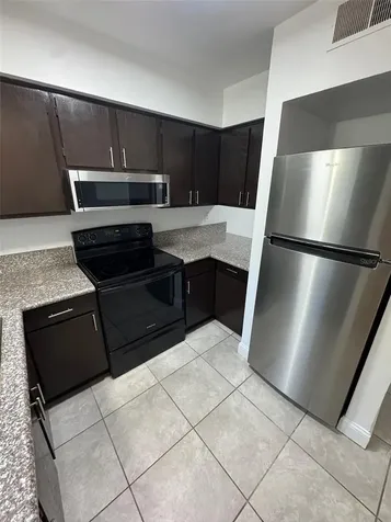 1197-1197 Bentley Road Leesburg FL 34748