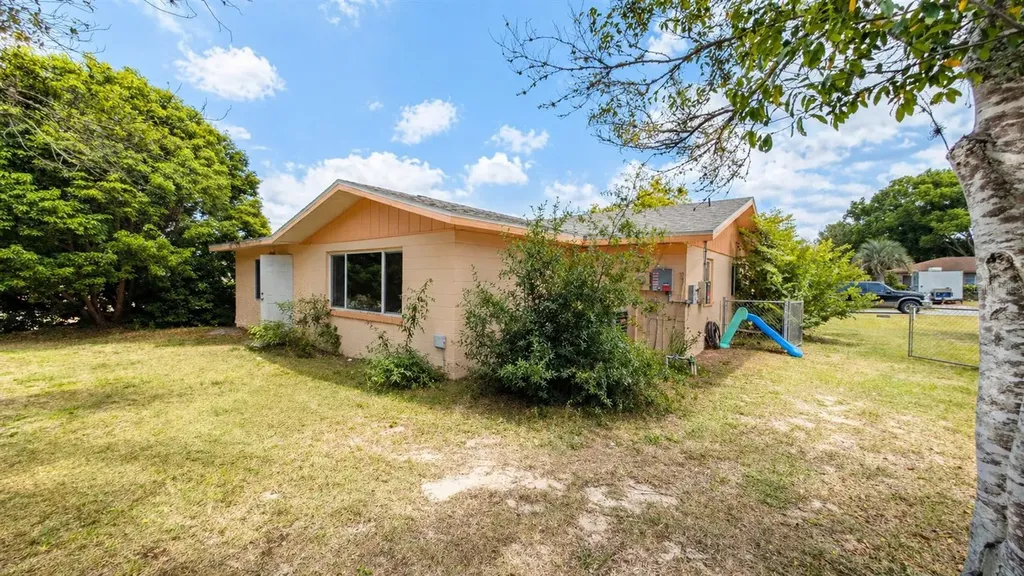 2 Clear Place Ocala FL 34472