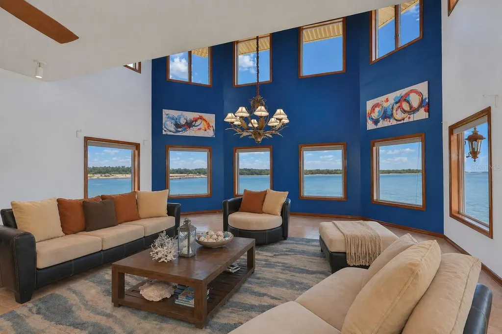 1021 Symphony Isles Boulevard Apollo Beach FL 33572