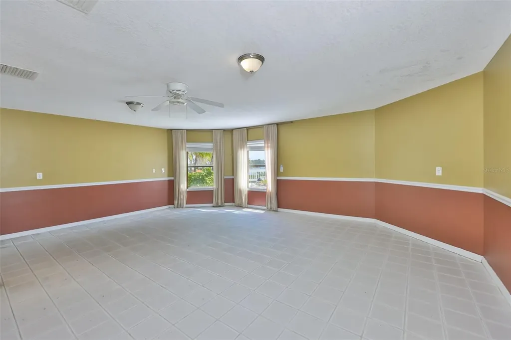 1021 Symphony Isles Boulevard Apollo Beach FL 33572
