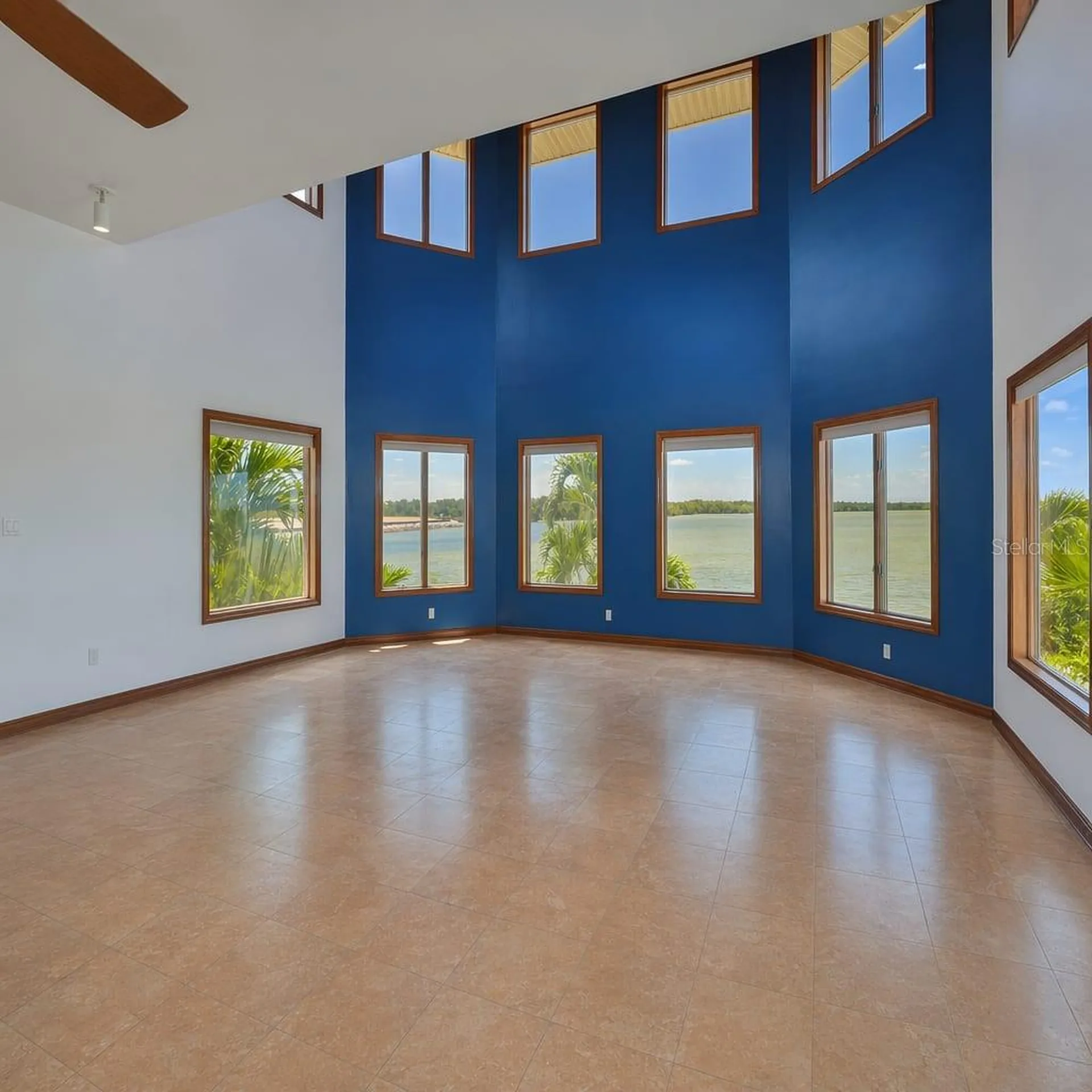 1021 Symphony Isles Boulevard Apollo Beach FL 33572