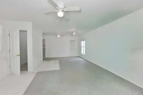 1021 Symphony Isles Boulevard Apollo Beach FL 33572