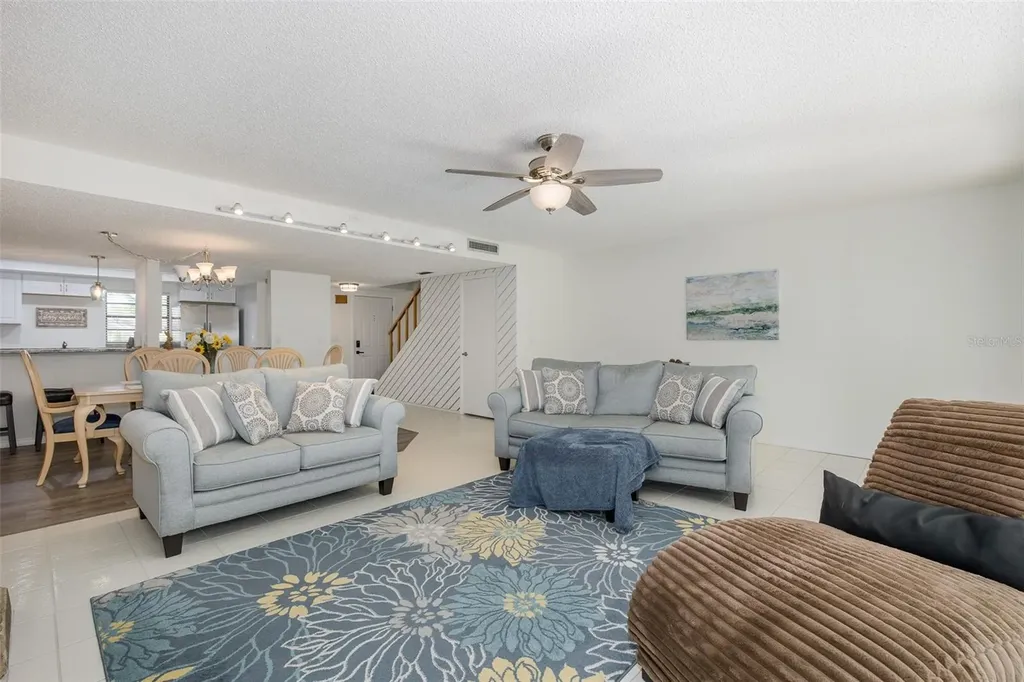 110 Ingrid Place Oldsmar FL 34677