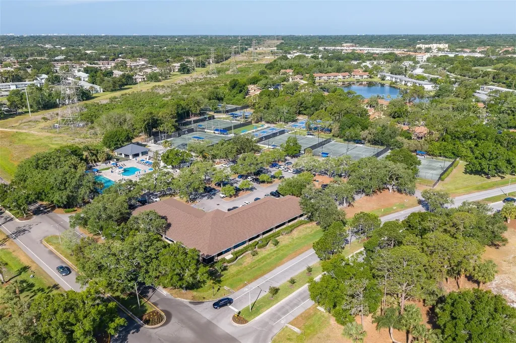 110 Ingrid Place Oldsmar FL 34677