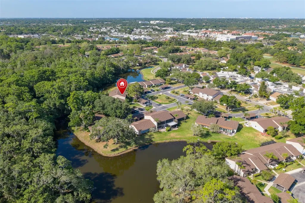 110 Ingrid Place Oldsmar FL 34677