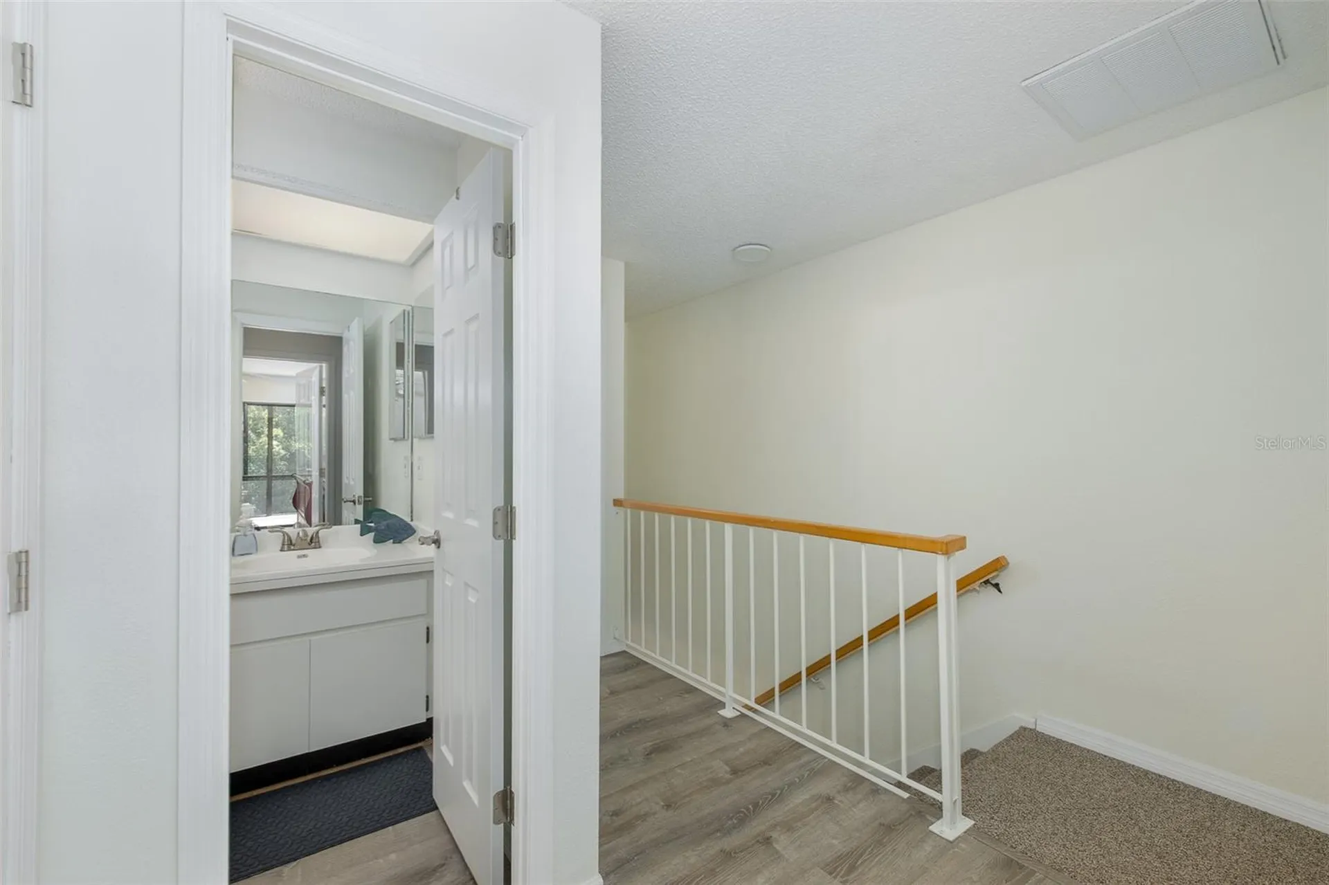 110 Ingrid Place Oldsmar FL 34677