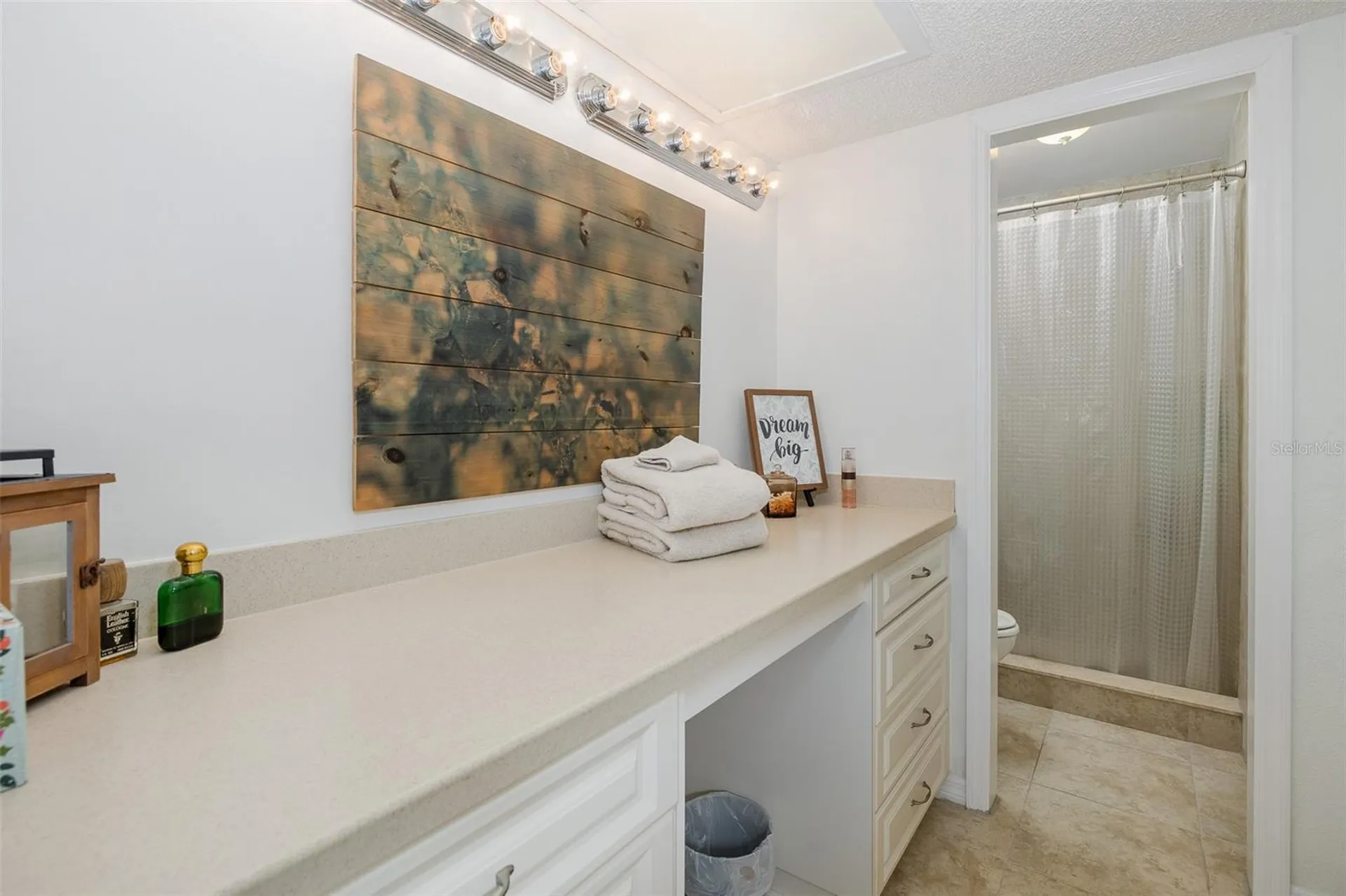 110 Ingrid Place Oldsmar FL 34677