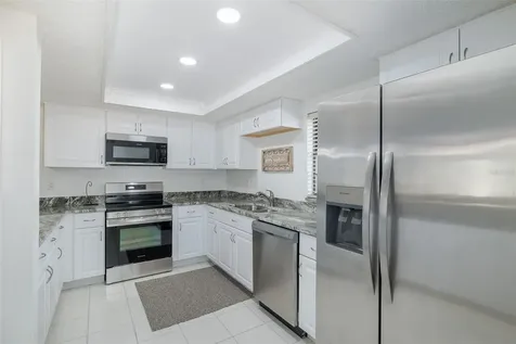 110 Ingrid Place Oldsmar FL 34677