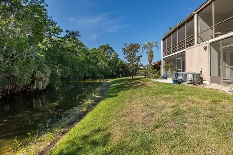 110 Ingrid Place Oldsmar FL 34677