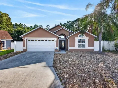 344 Lake Shore Parkway Davenport FL 33896