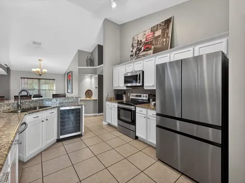 344 Lake Shore Parkway Davenport FL 33896