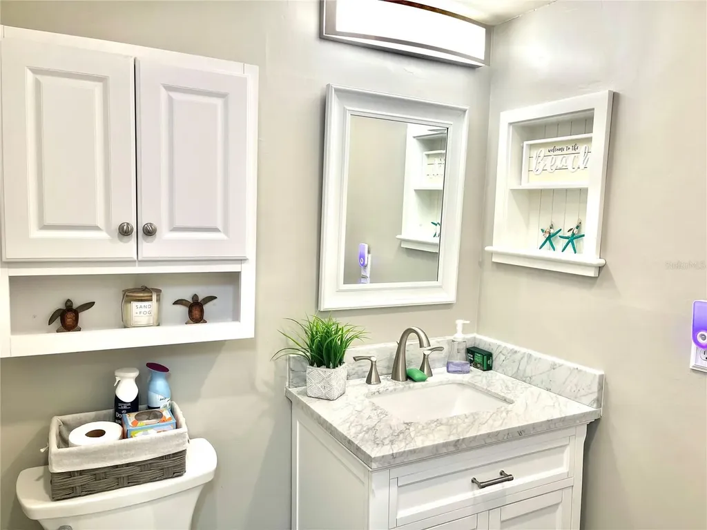 4550 Cove Circle St Petersburg FL 33708