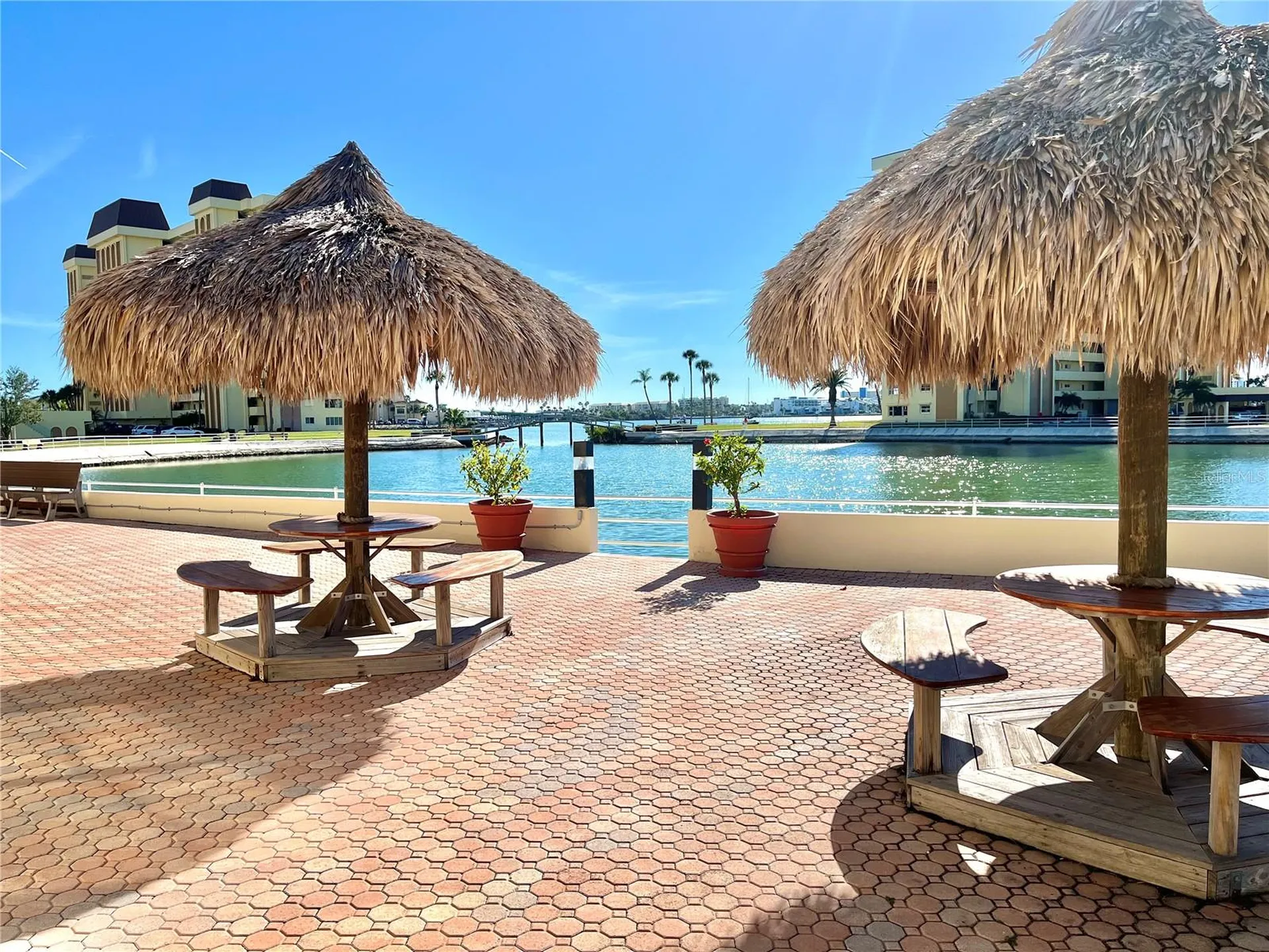 4550 Cove Circle St Petersburg FL 33708