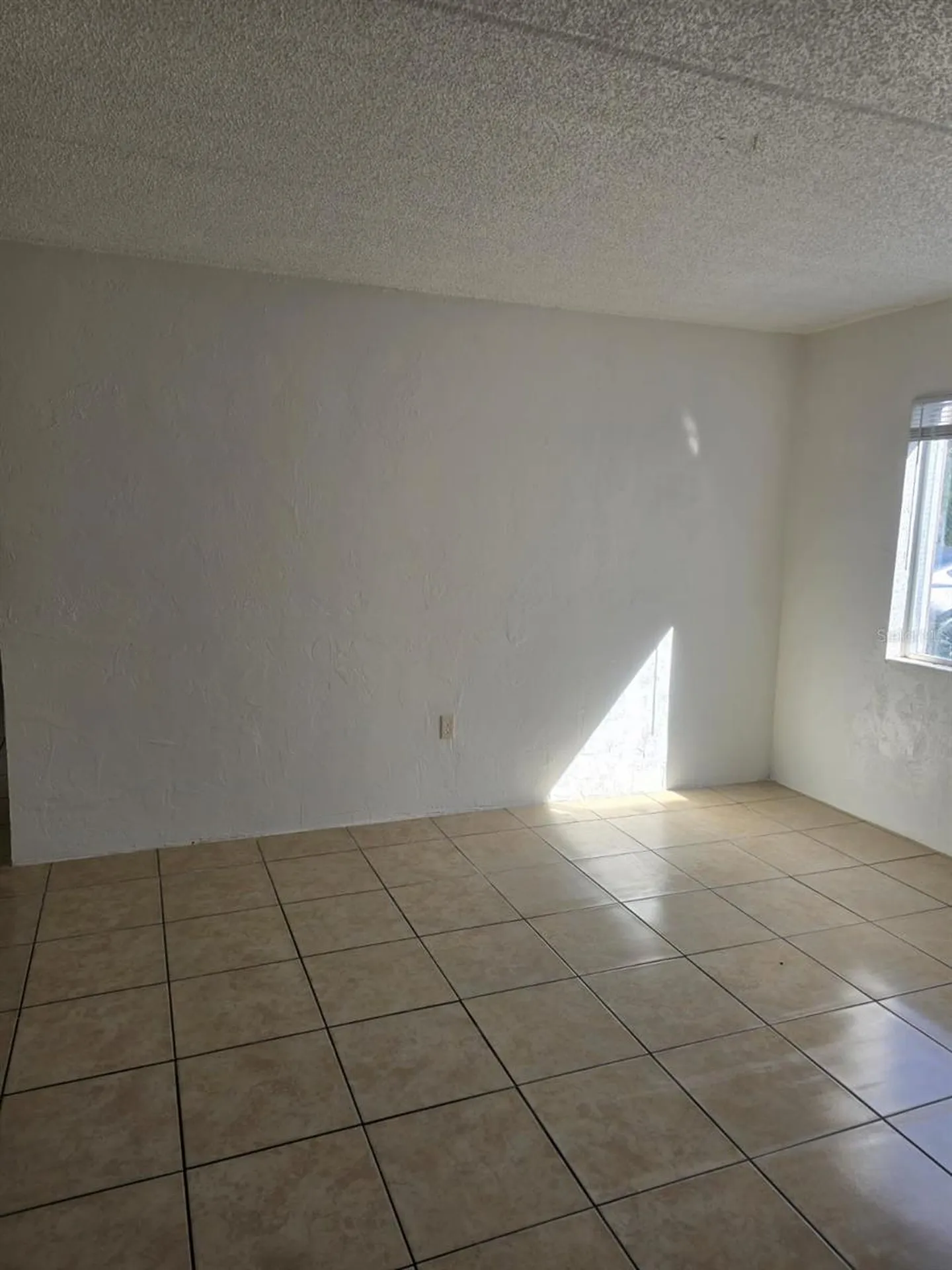 1216 Kennedy Road Daytona Beach FL 32117