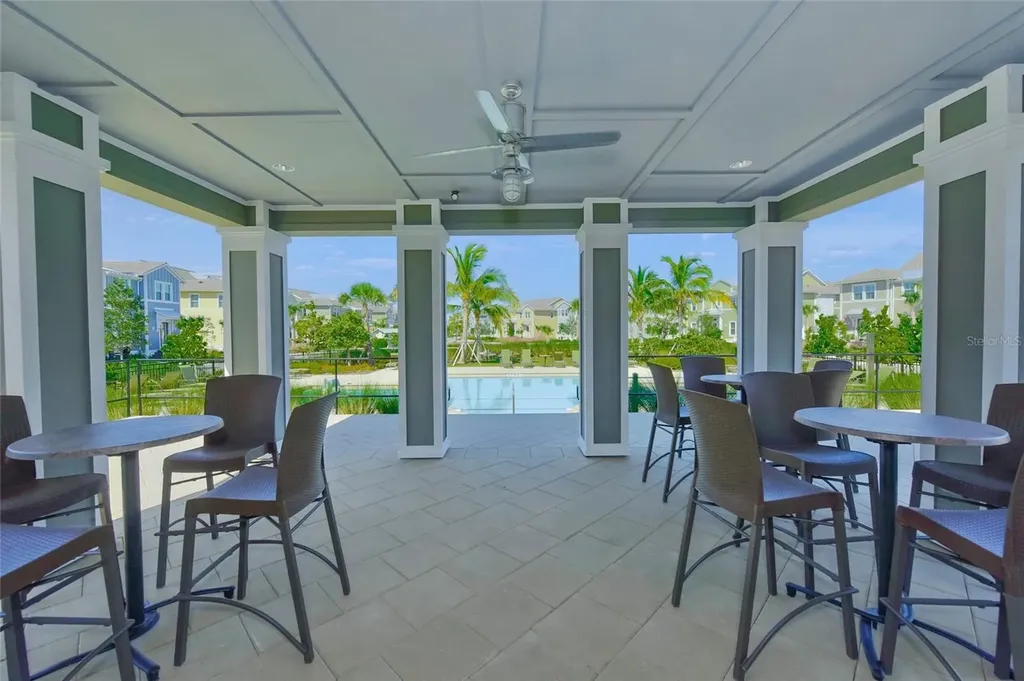 229 Sapphire Lake Drive Bradenton FL 34209
