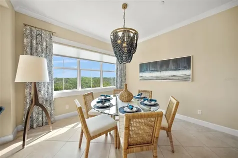 229 Sapphire Lake Drive Bradenton FL 34209