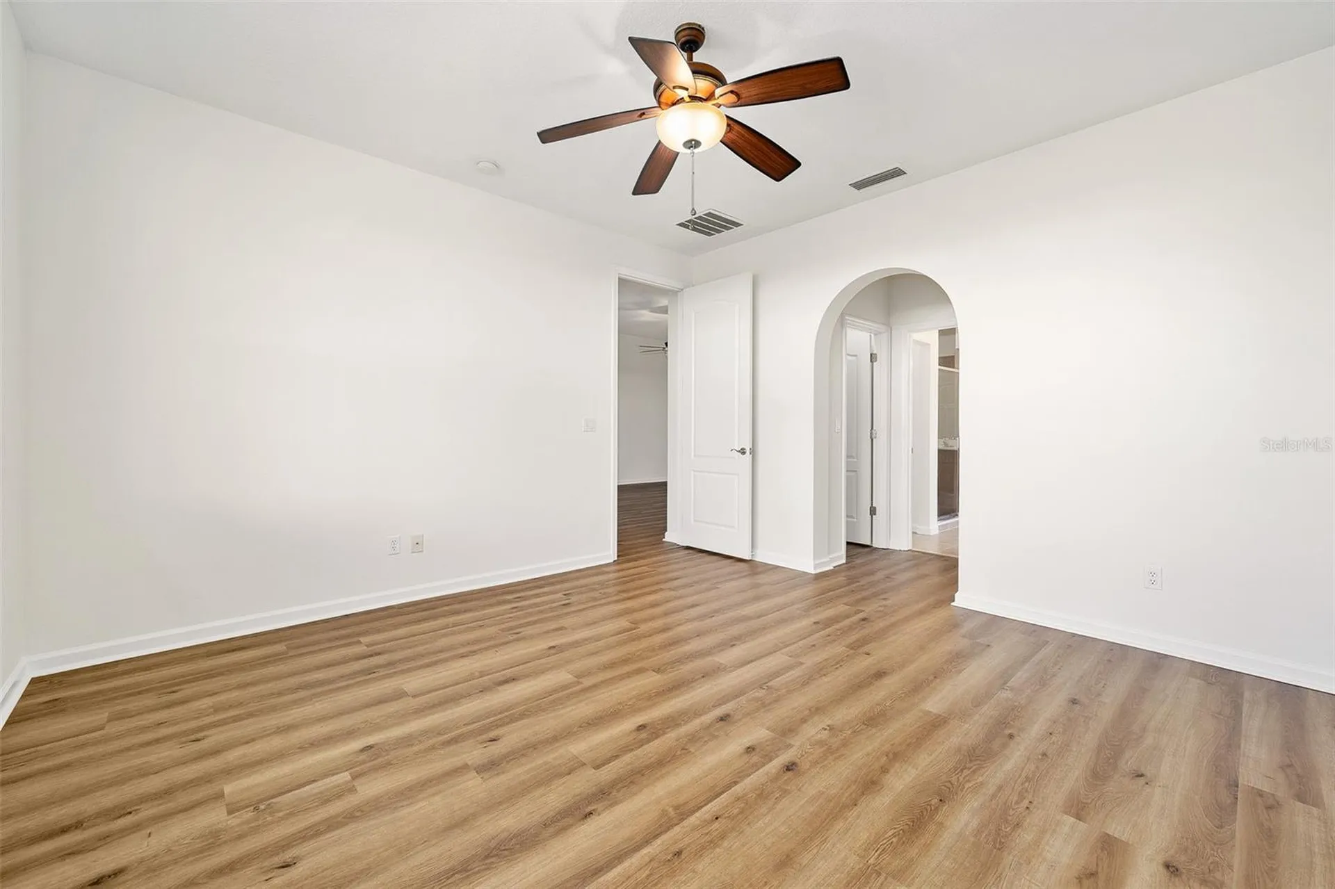 188 Mendoza Circle Daytona Beach FL 32124