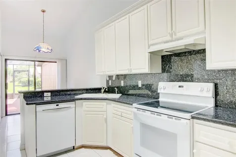 1914 Sprucewood Way Port Orange FL 32128