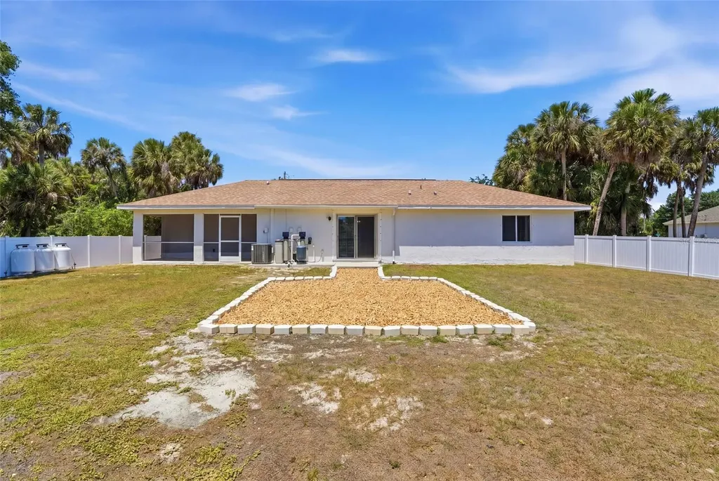 5244 Baynes Road North Port FL 34288