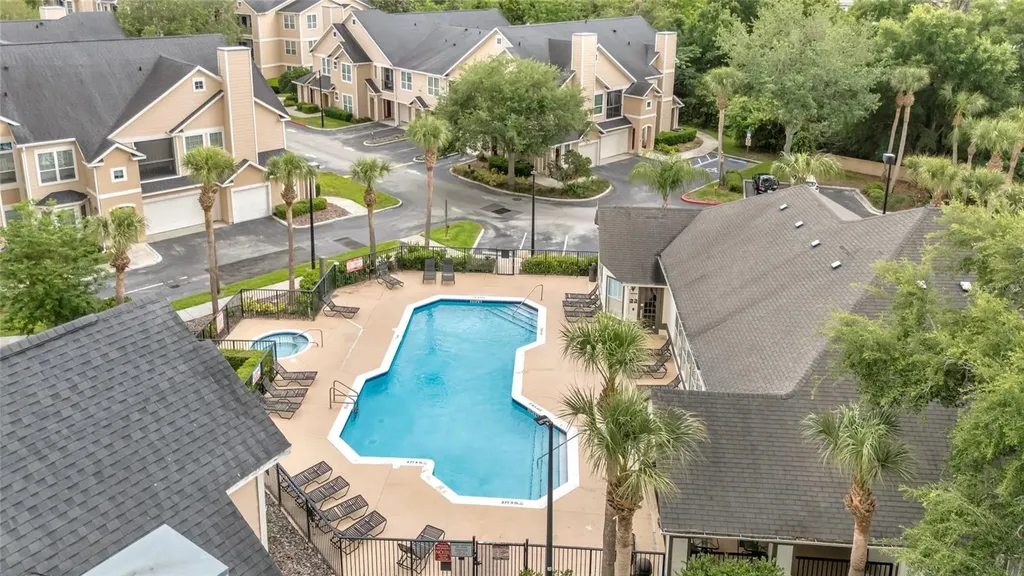 1995 Erving Circle Ocoee FL 34761