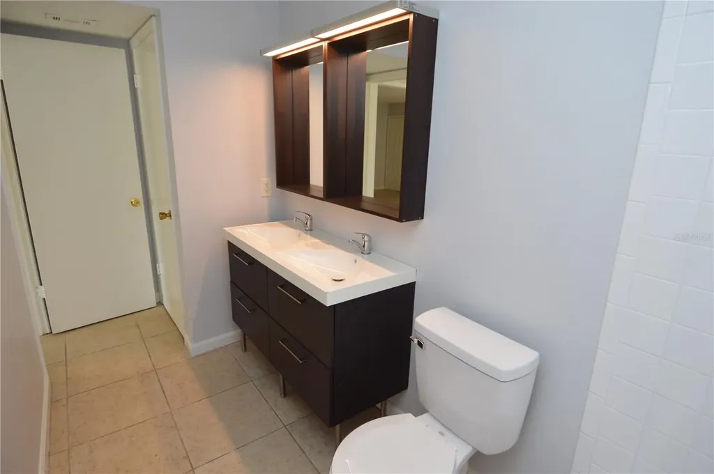 8645 Fancy Finch Drive Tampa FL 33614