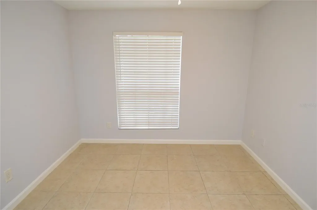 8645 Fancy Finch Drive Tampa FL 33614