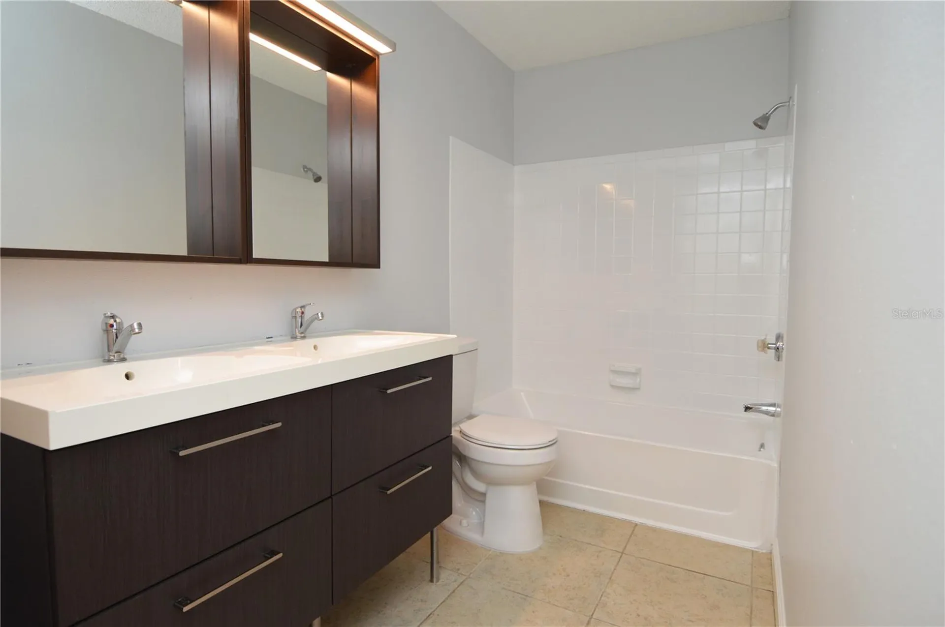 8645 Fancy Finch Drive Tampa FL 33614