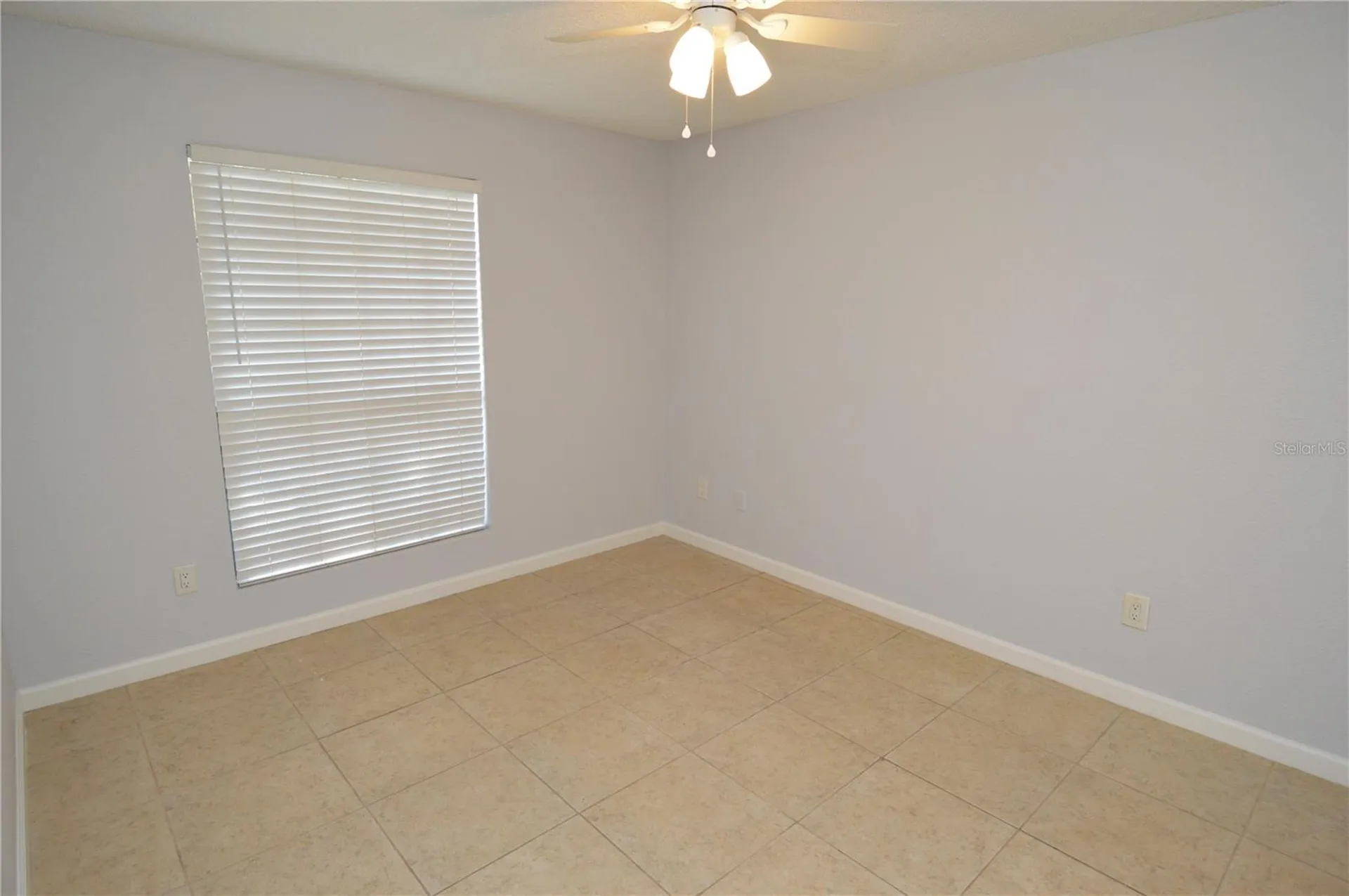 8645 Fancy Finch Drive Tampa FL 33614