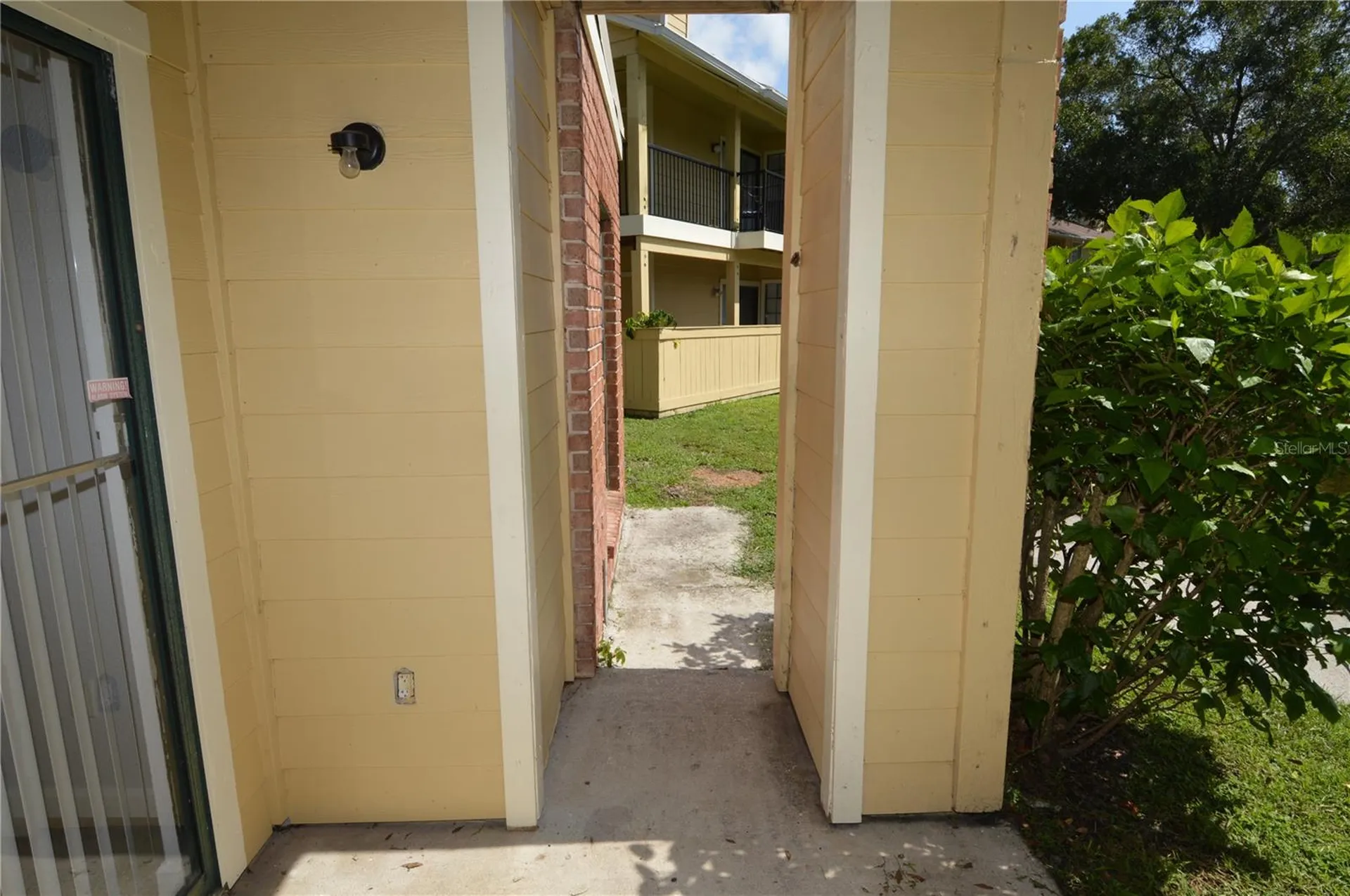 8645 Fancy Finch Drive Tampa FL 33614