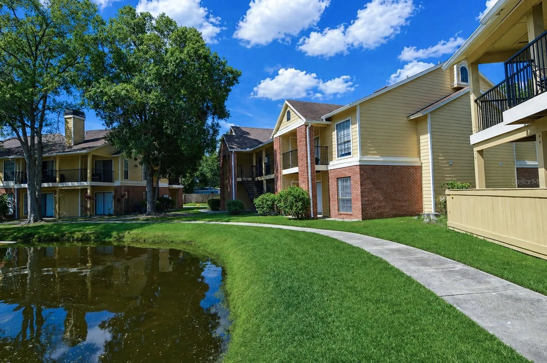 8645 Fancy Finch Drive Tampa FL 33614