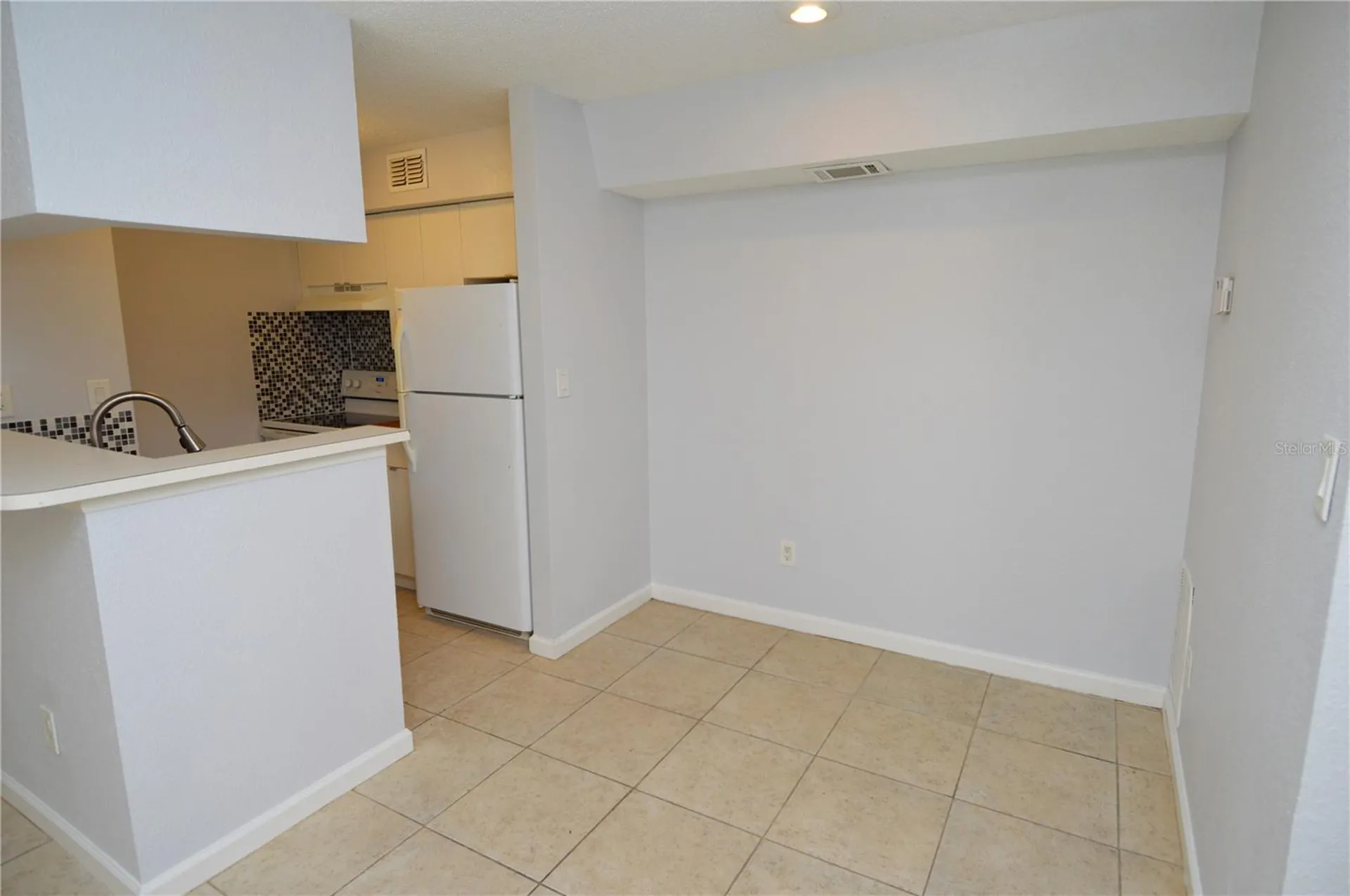 8645 Fancy Finch Drive Tampa FL 33614