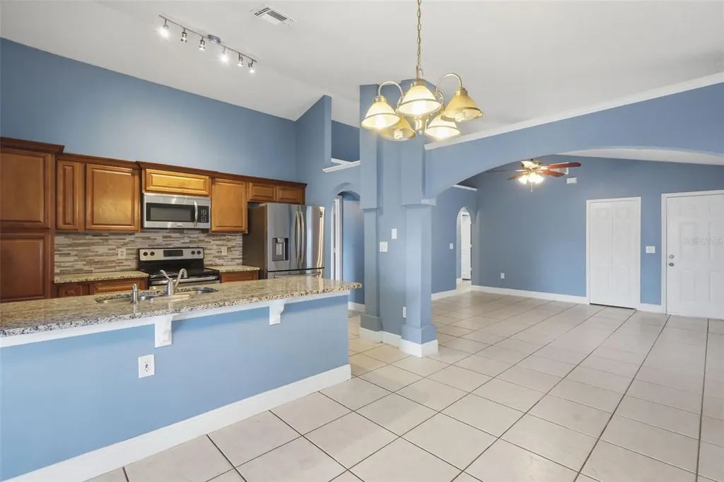 11525 Purple Lilac Circle Orlando FL 32837