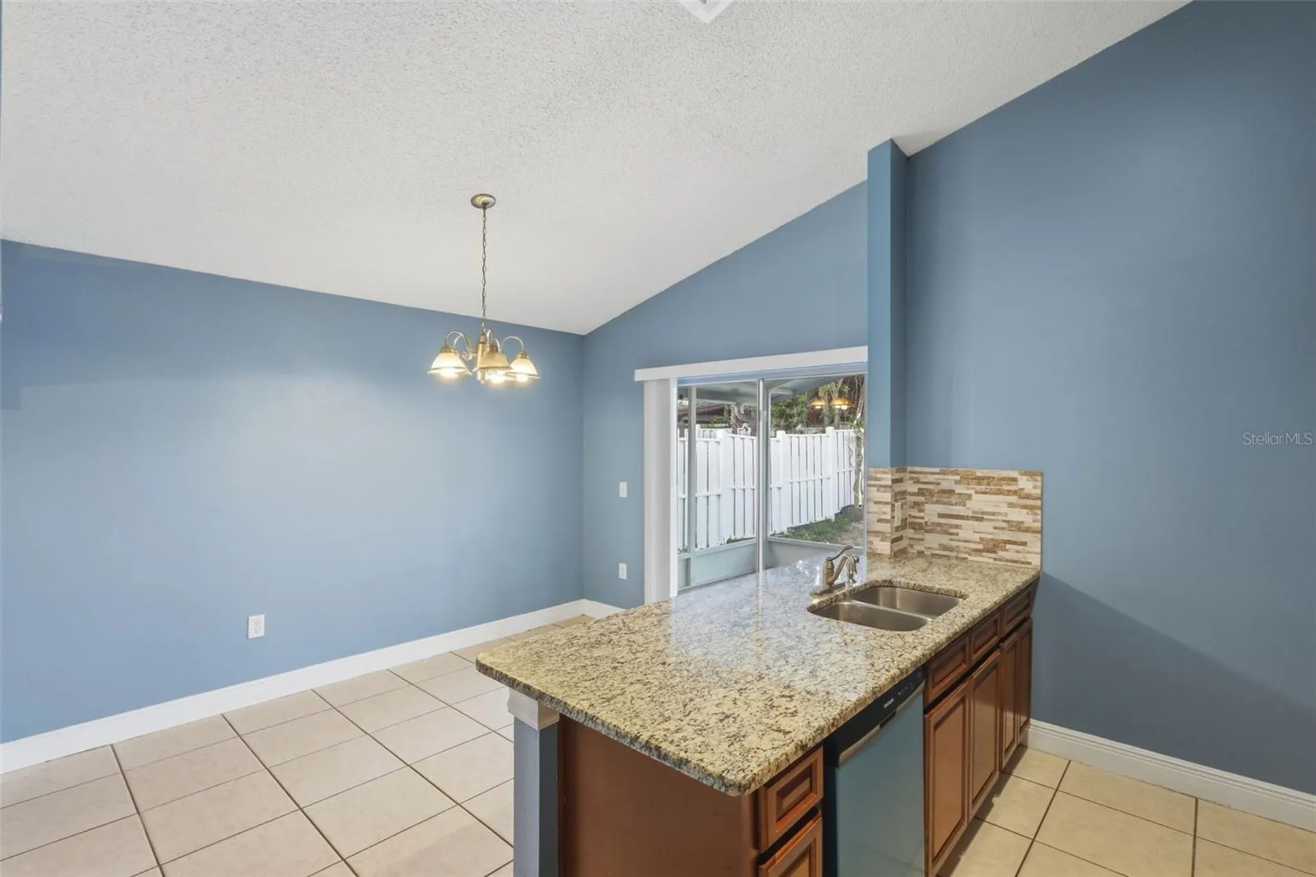 11525 Purple Lilac Circle Orlando FL 32837