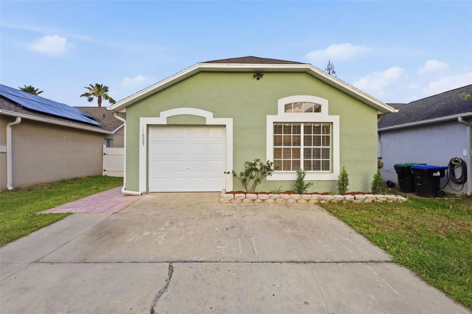 11525 Purple Lilac Circle Orlando FL 32837
