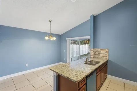 11525 Purple Lilac Circle Orlando FL 32837