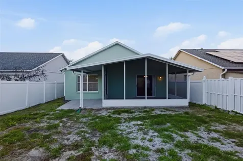 11525 Purple Lilac Circle Orlando FL 32837
