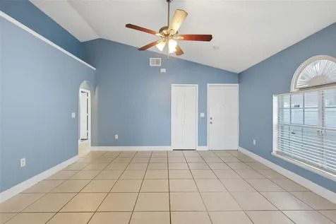 11525 Purple Lilac Circle Orlando FL 32837