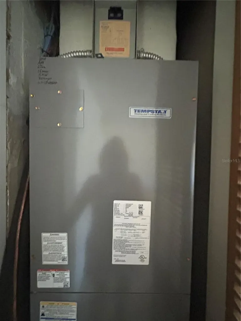 10463 Valencia Road Seminole FL 33772