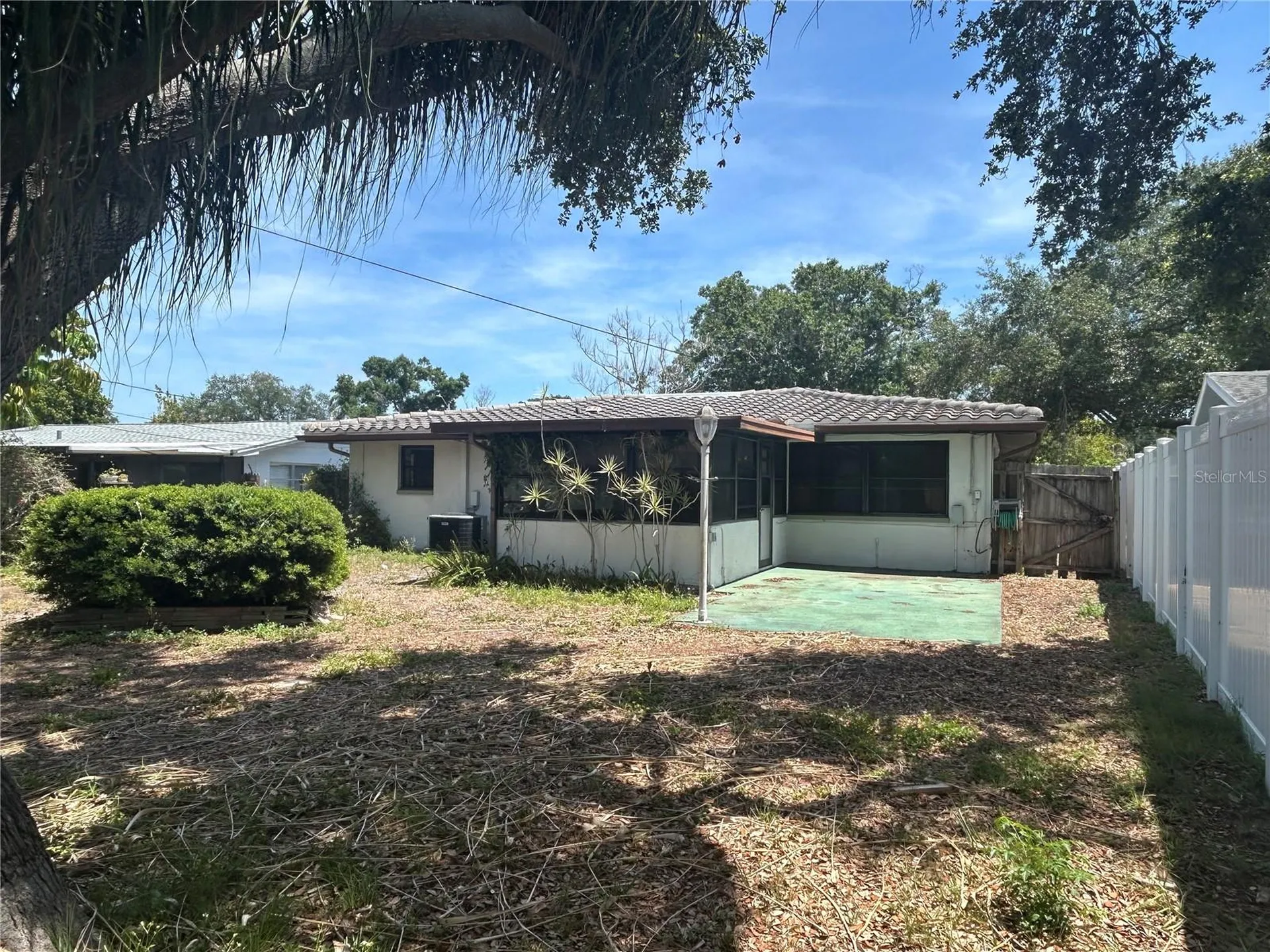 10463 Valencia Road Seminole FL 33772